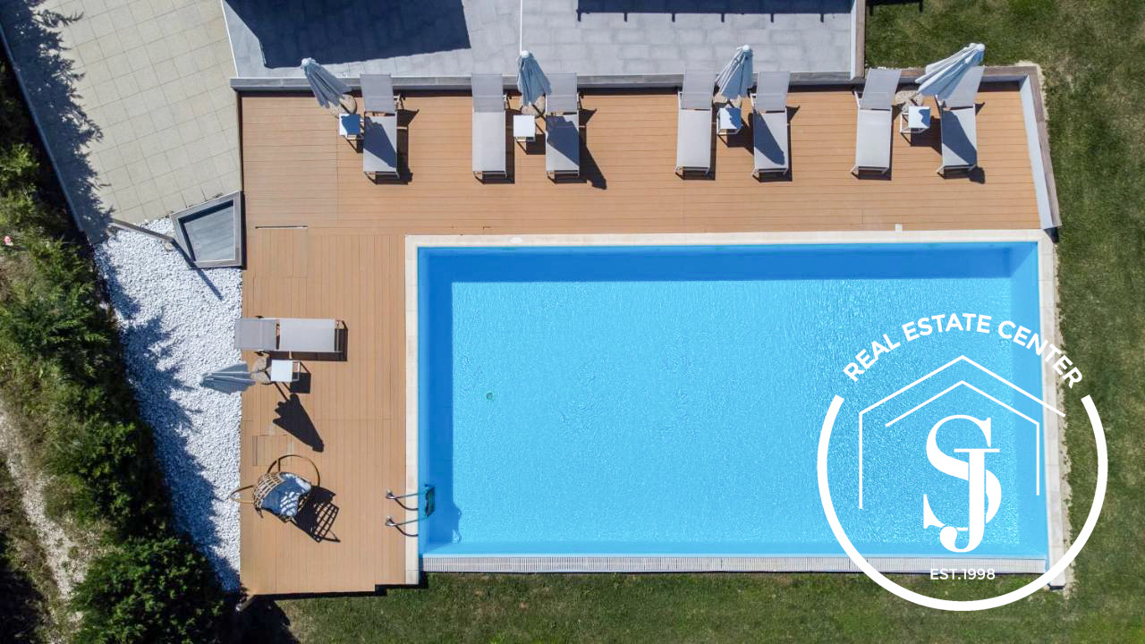 2050834 – Hotel For sale, Pallini, 250 sq.m., €2,200,000