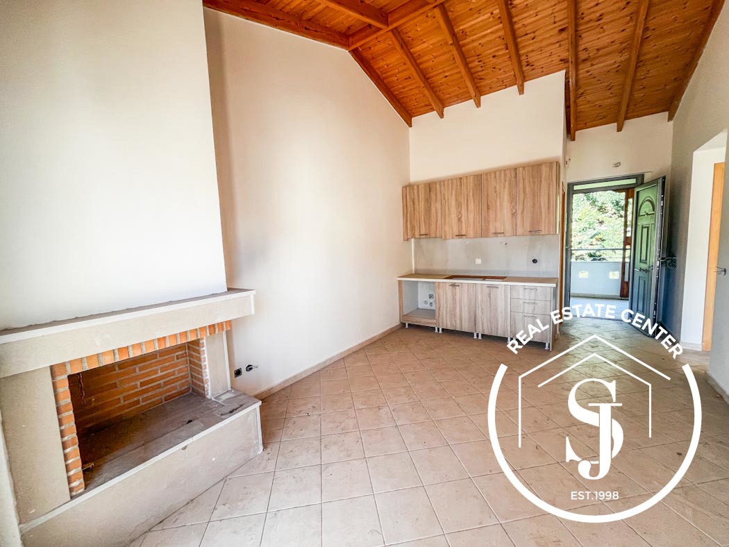 2079147 – Apartment For sale