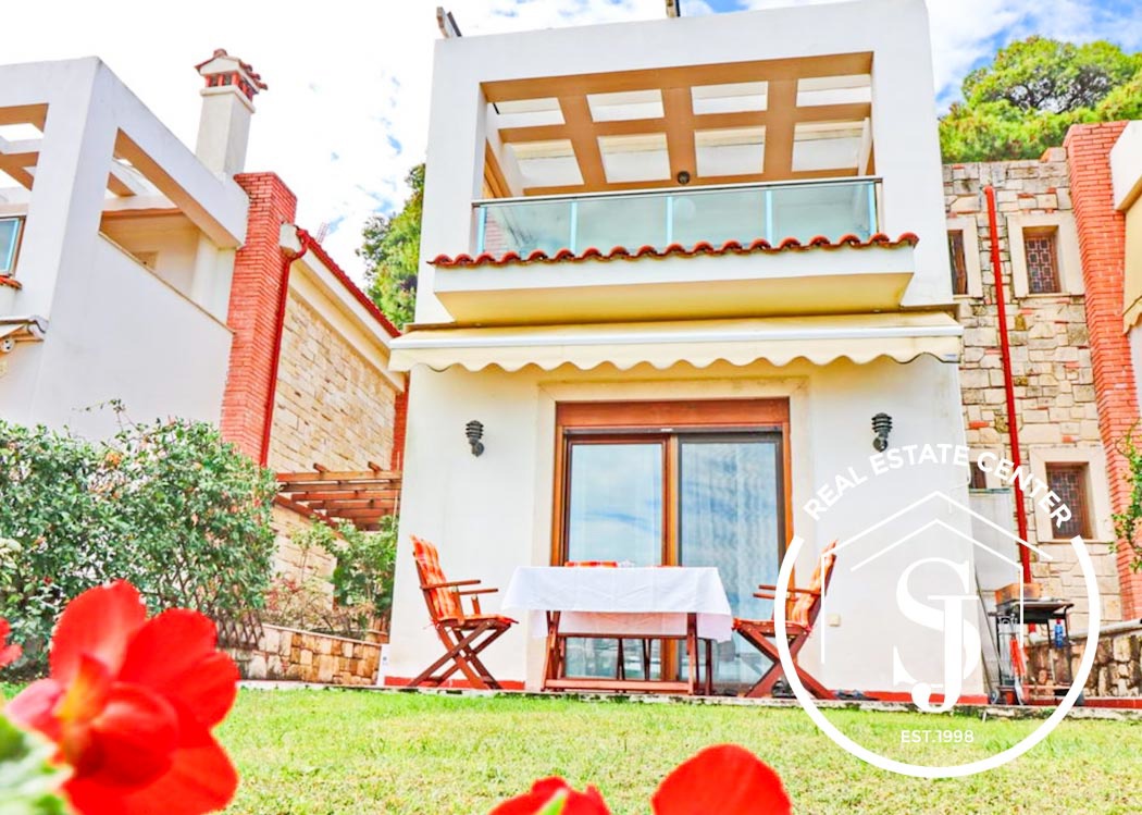 2080094 – Maisonette Sea Views