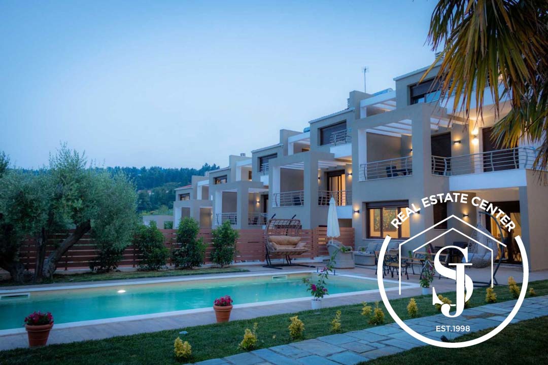 2055220 – Maisonette For sale