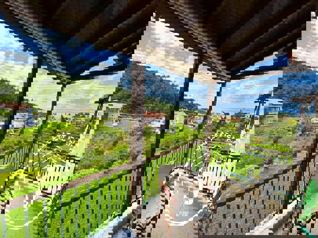 1973643 – Apartment For sale