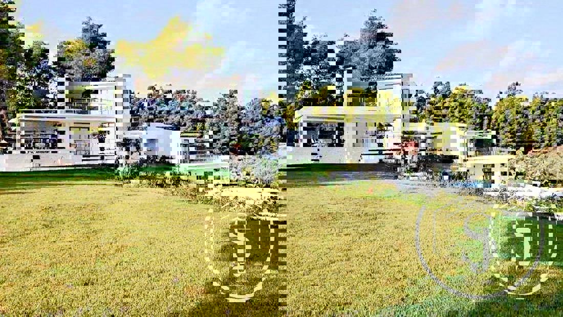 1973094 – Charming Nature Villa with Breathtaking Views