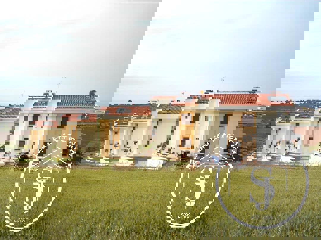 1973202 – Detached house For sale