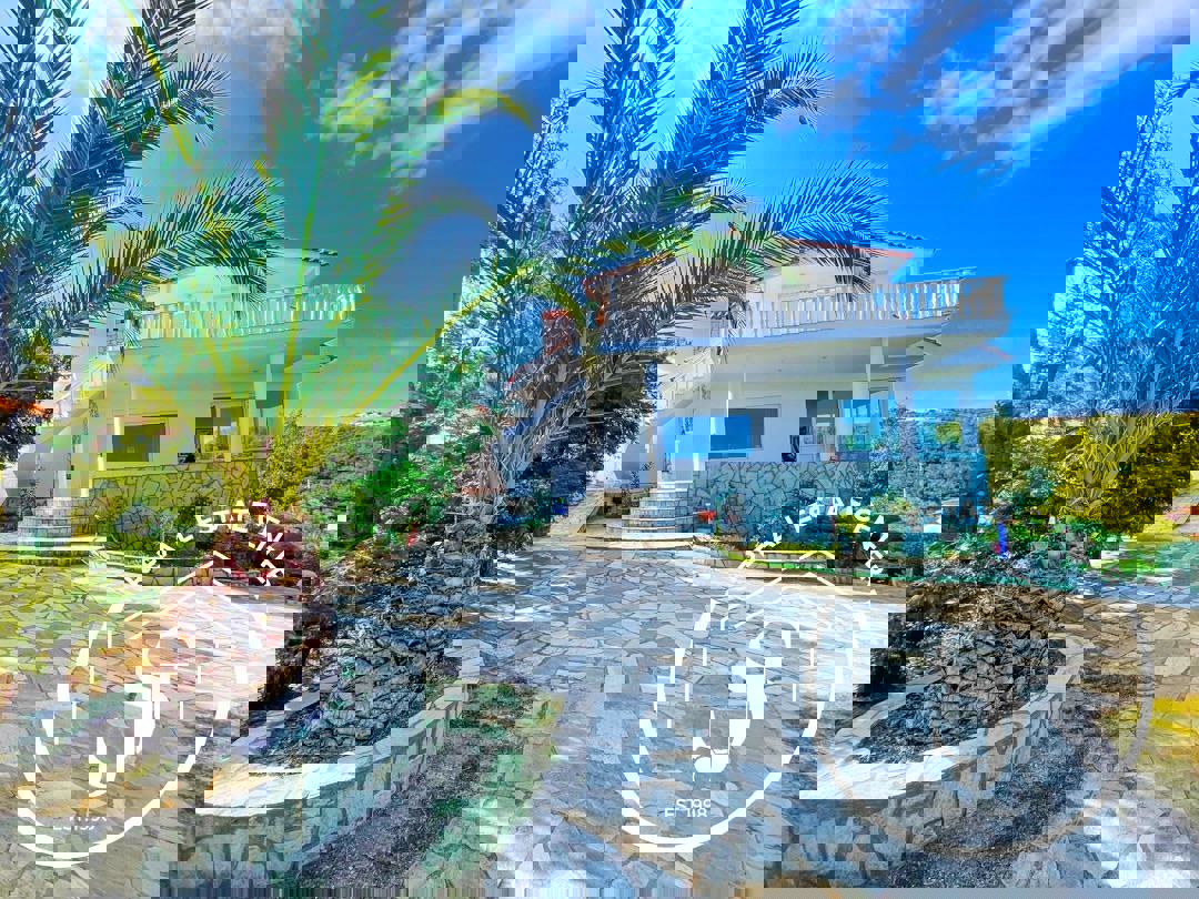 1973486 – Detached house For sale