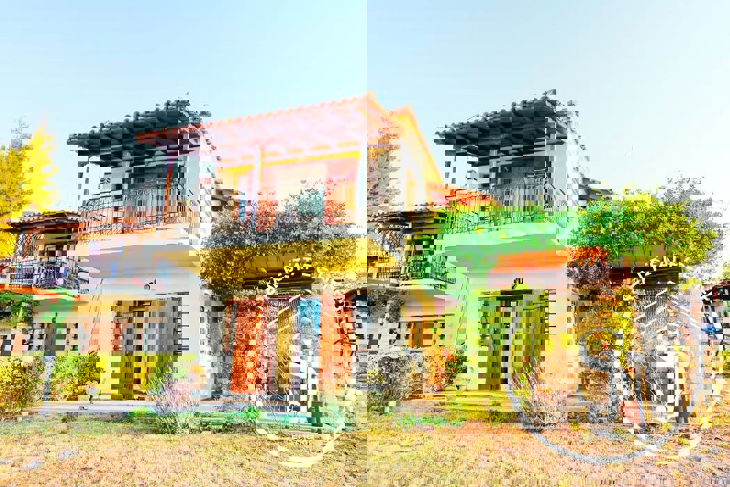 1973174 – Maisonette For sale