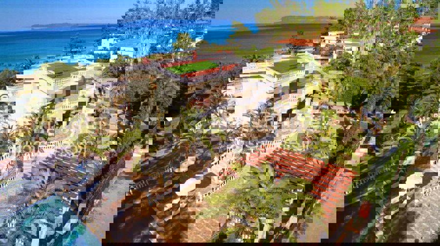 1973087 – Villa For sale