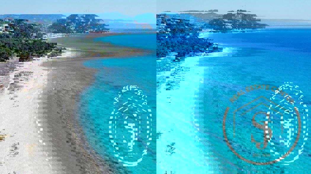 1973707 – Maisonette For sale