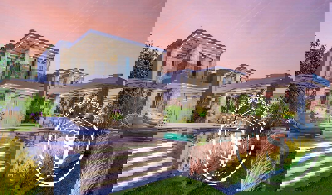 1973417 – Villa For sale