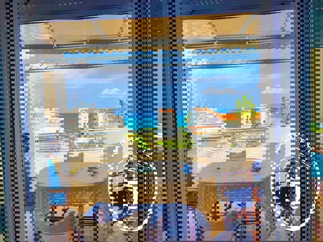 1973701 – Maisonette For sale