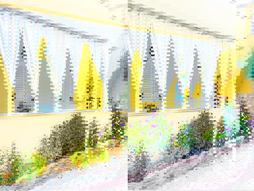 1973432 – Apartment For sale