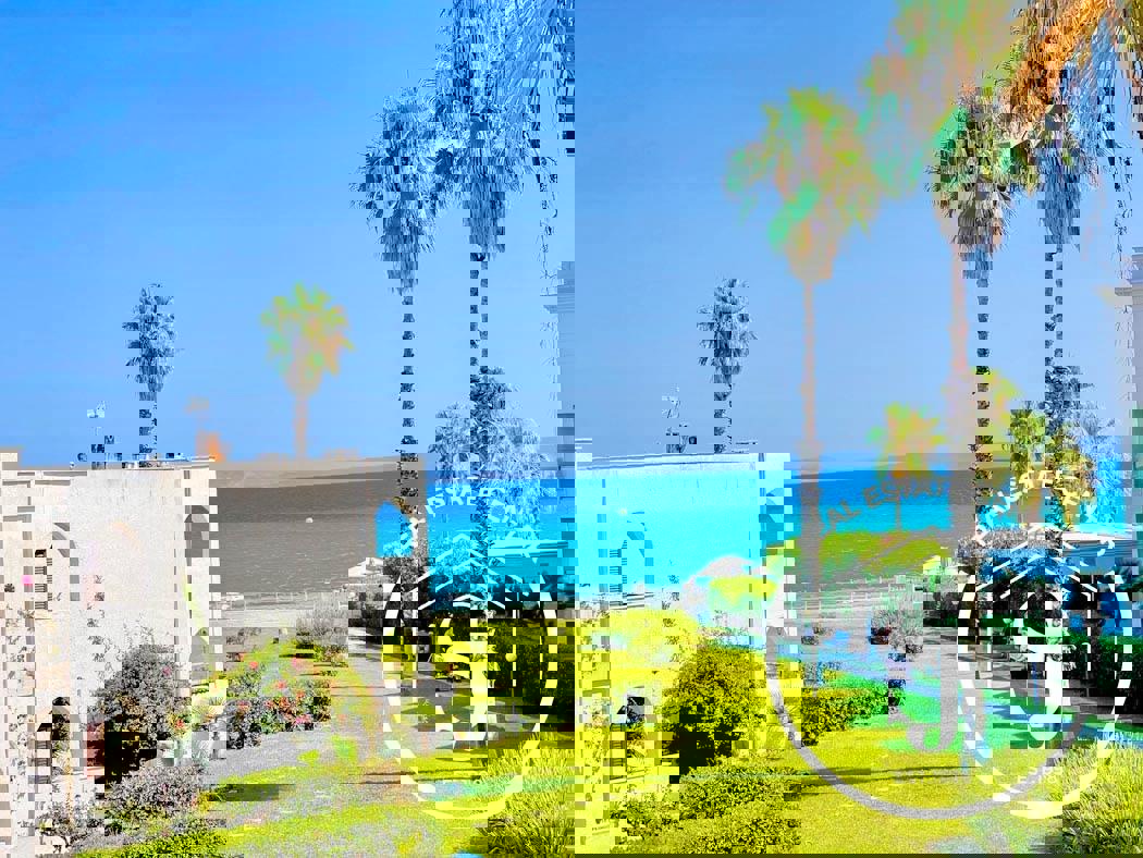 1973171 – Apartment For sale