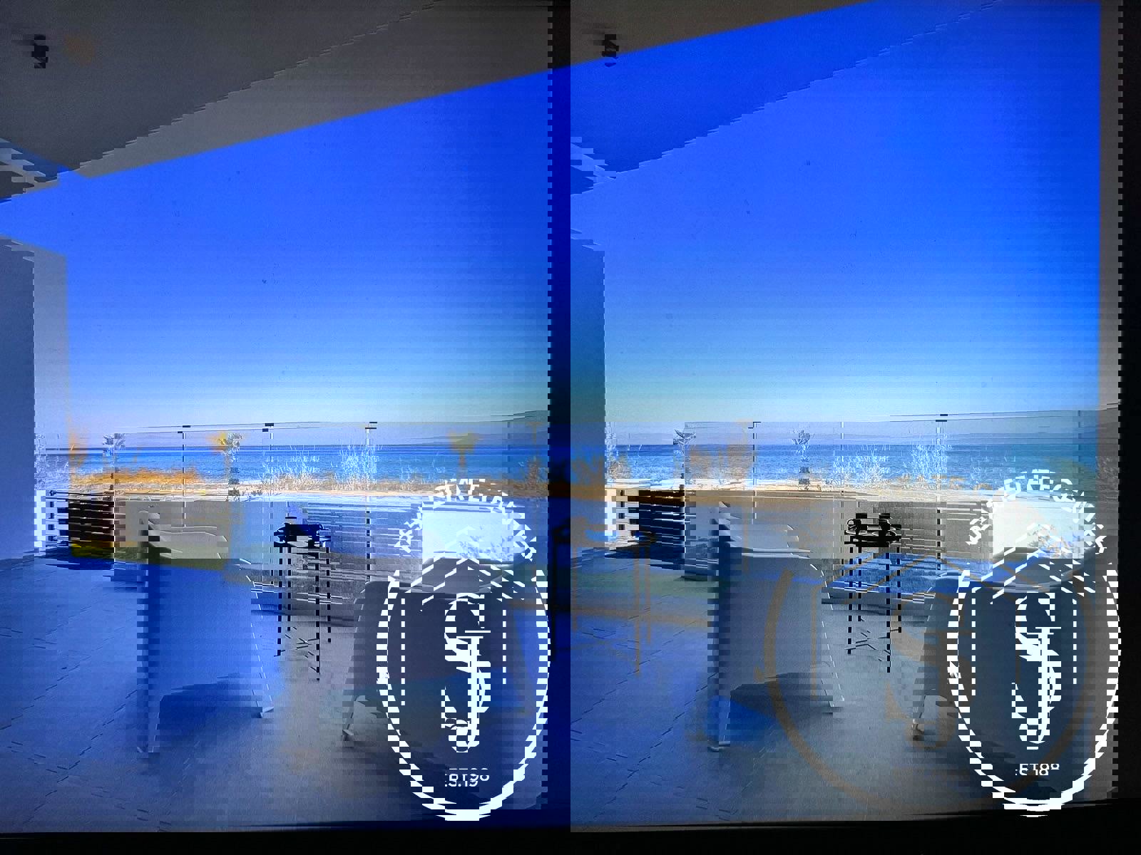 1973314 – Villa For sale