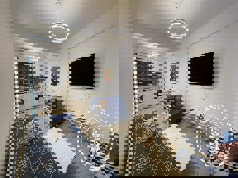 1973150 – Apartment For sale