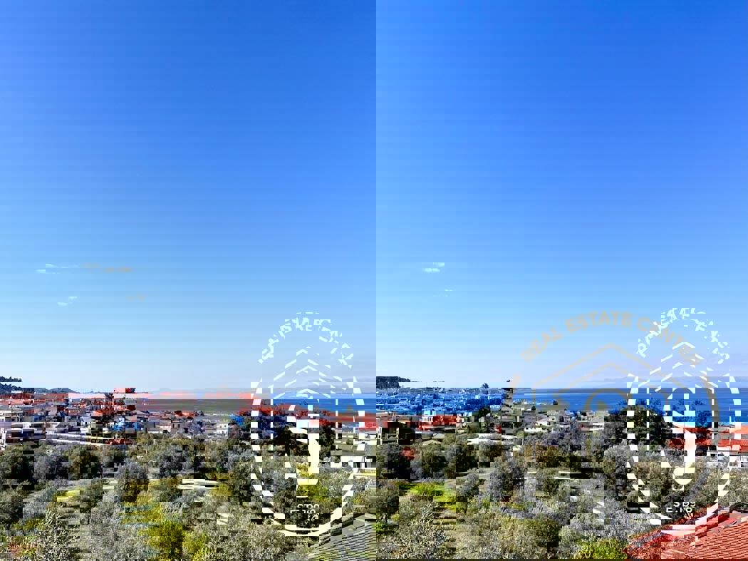 1973568 – Residential complex For sale