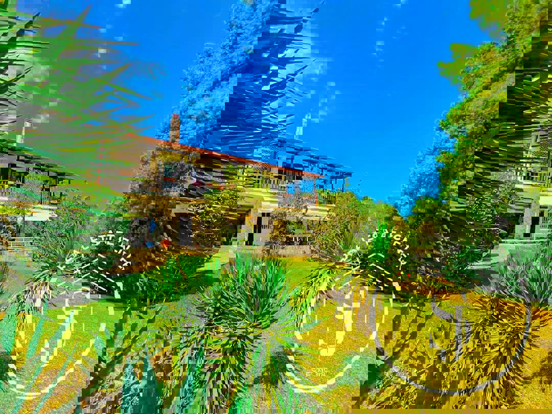 1973373 – Detached house For sale