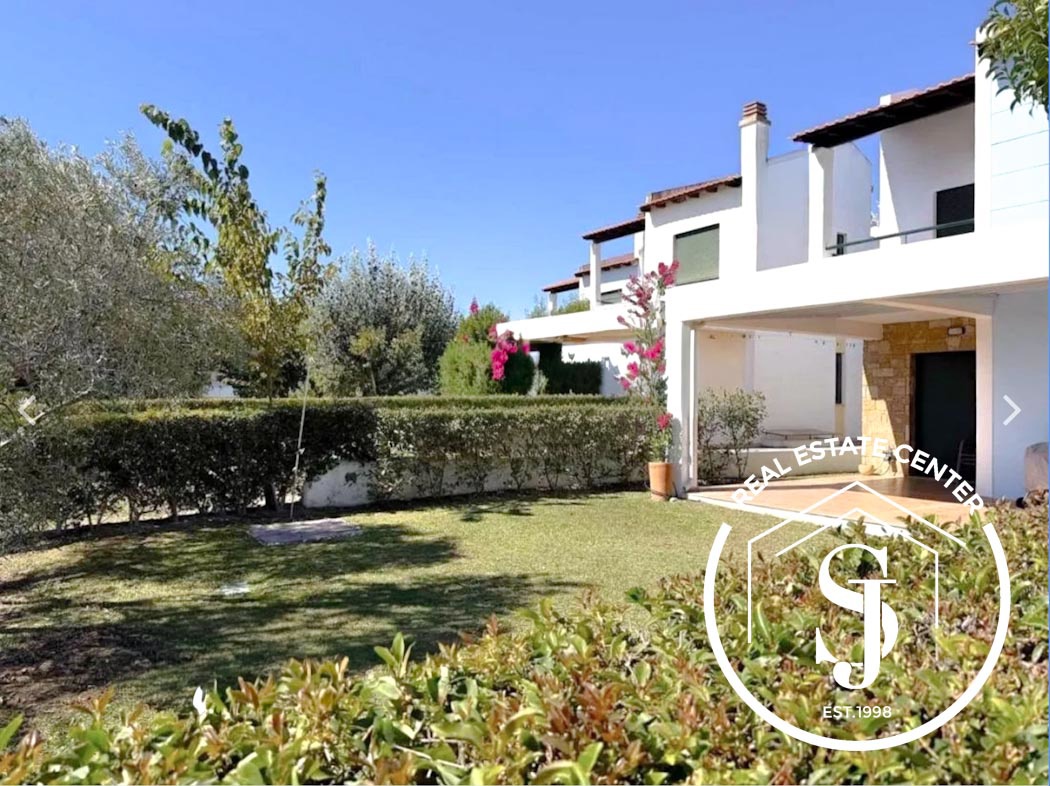 2102122 – Maisonette For sale