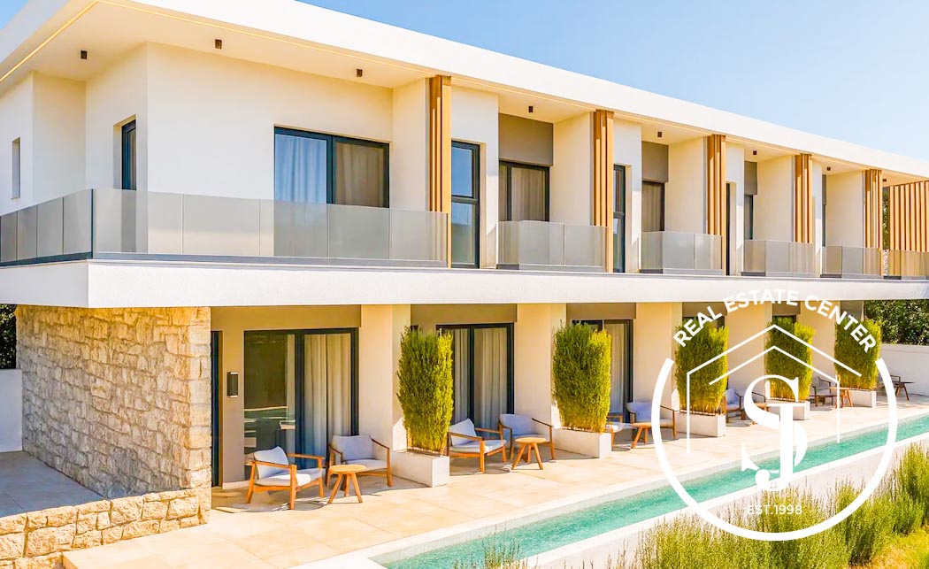 2283747 – Maisonette For sale