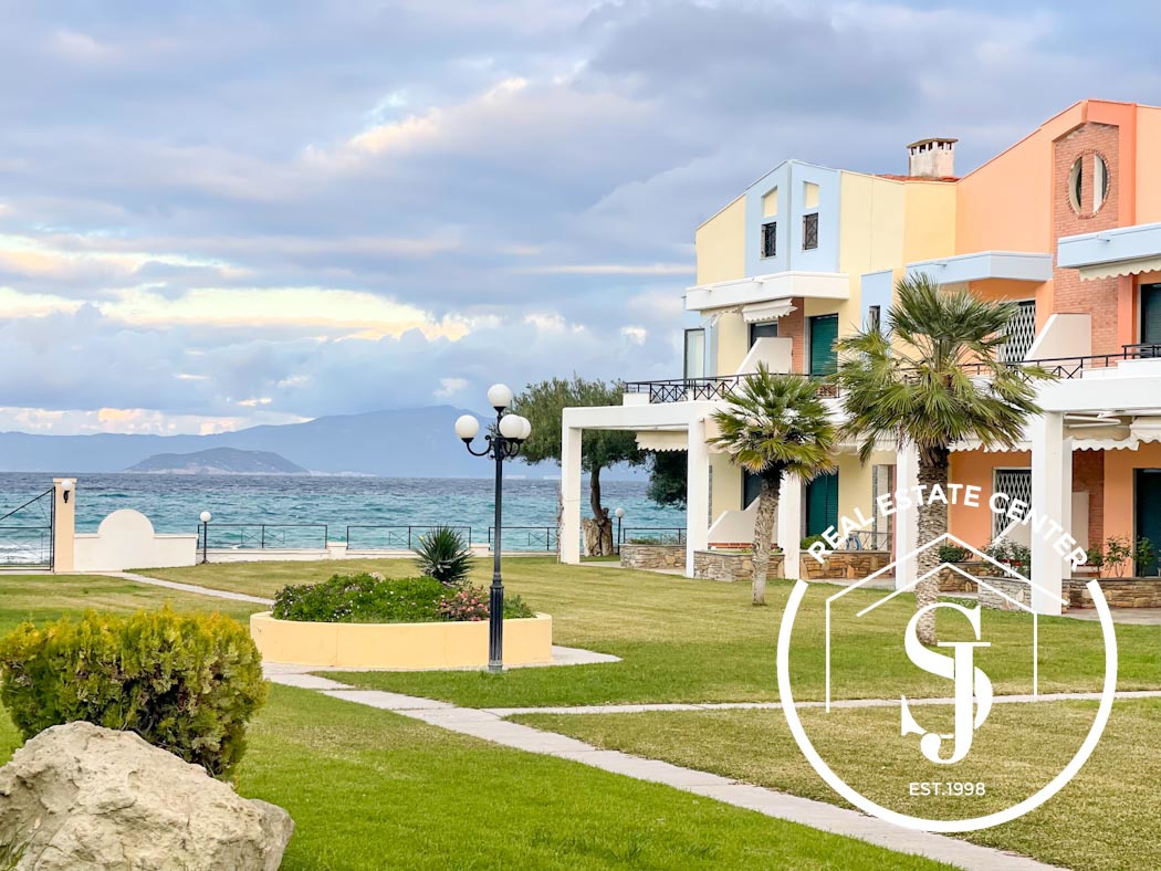 2108295 – Maisonette For sale