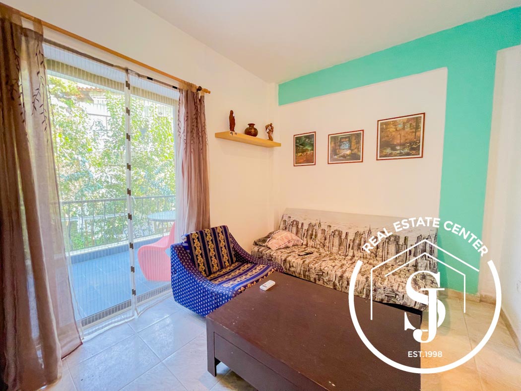 2284699 – Apartment For sale