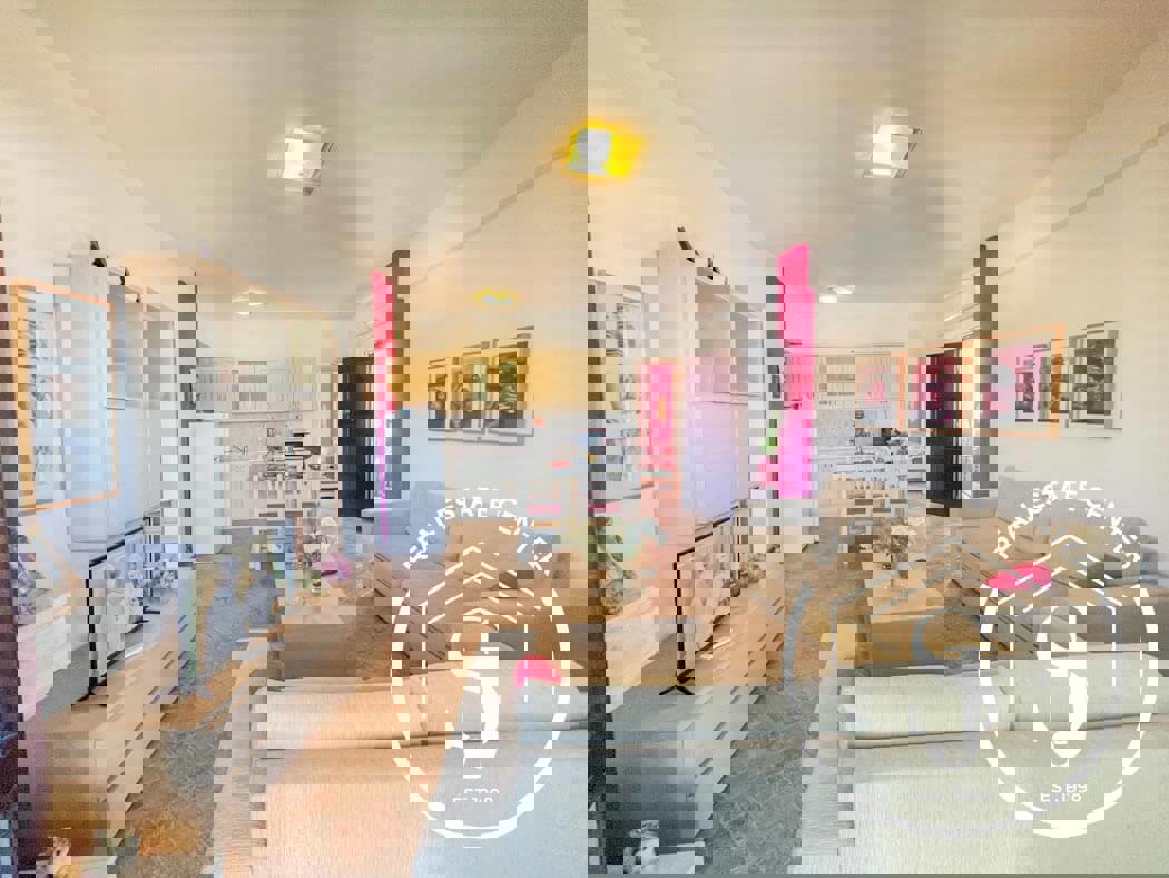 2168333 – Apartment For sale