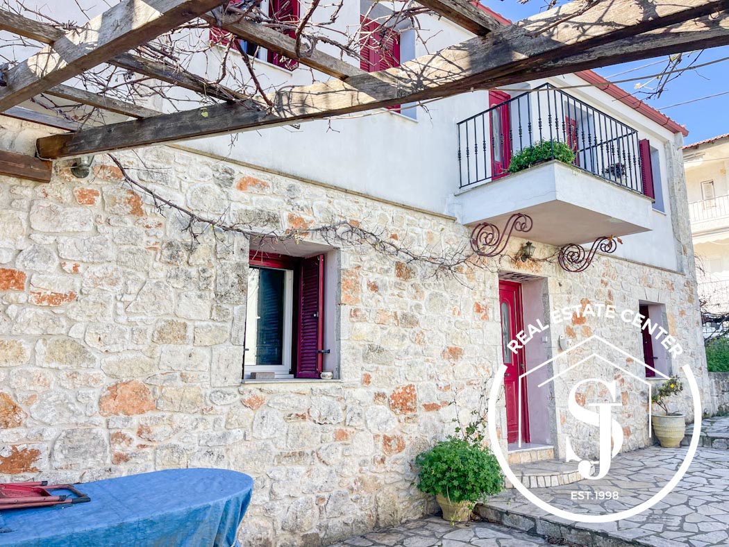 2135300 – Detached house For sale